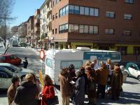 Roceños acudiendo a revisarse la vista en la pasada campaña. Foto: Ayuntamiento de Las Rozas